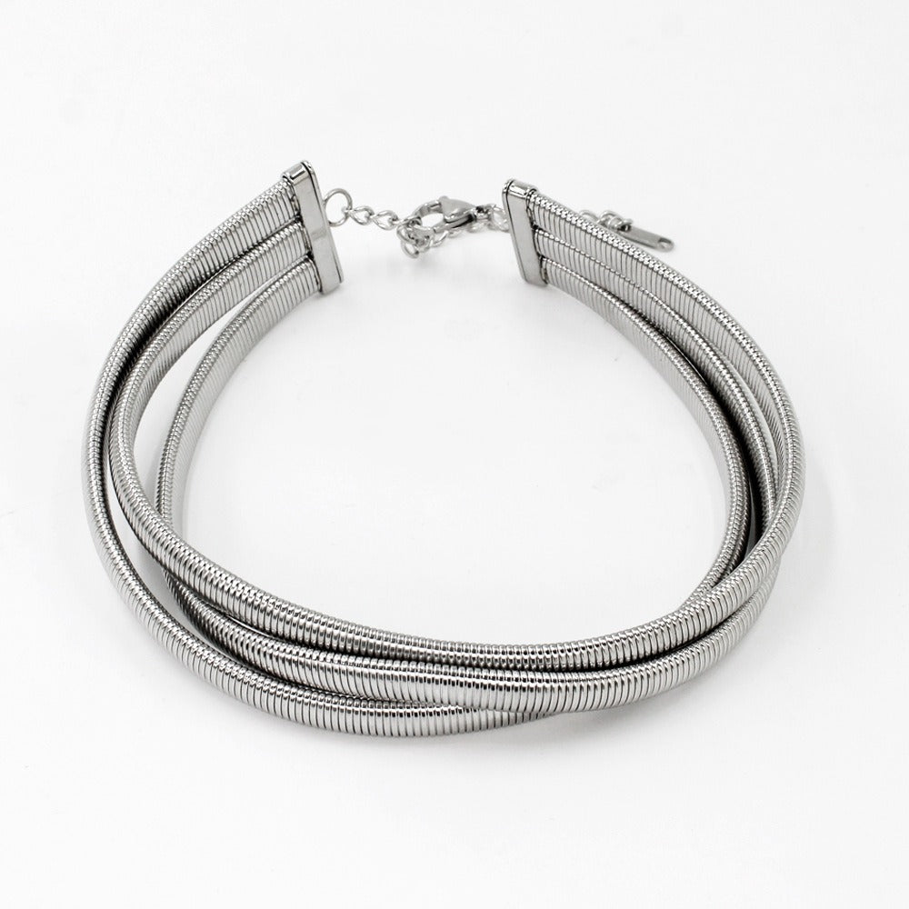 Niche high-end multi-layer choker choker stainless steel elastic snake ring short Korean commuter temperament choker for women