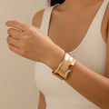 Metal style temperament niche versatile bracelet Bracelet irregular opening...