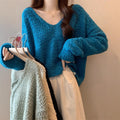 Women's Short V-Neck Knit Top