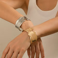 Metal style temperament niche versatile bracelet Bracelet irregular opening...
