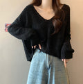 Women's Short V-Neck Knit Top
