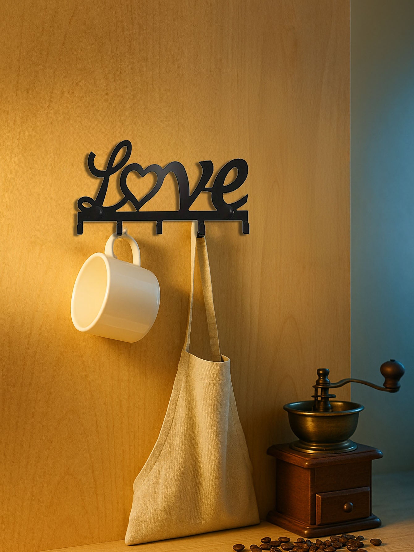 Wall-Mounted Metal Rack Multifunctional Key Holder, Practical Decor Highlight